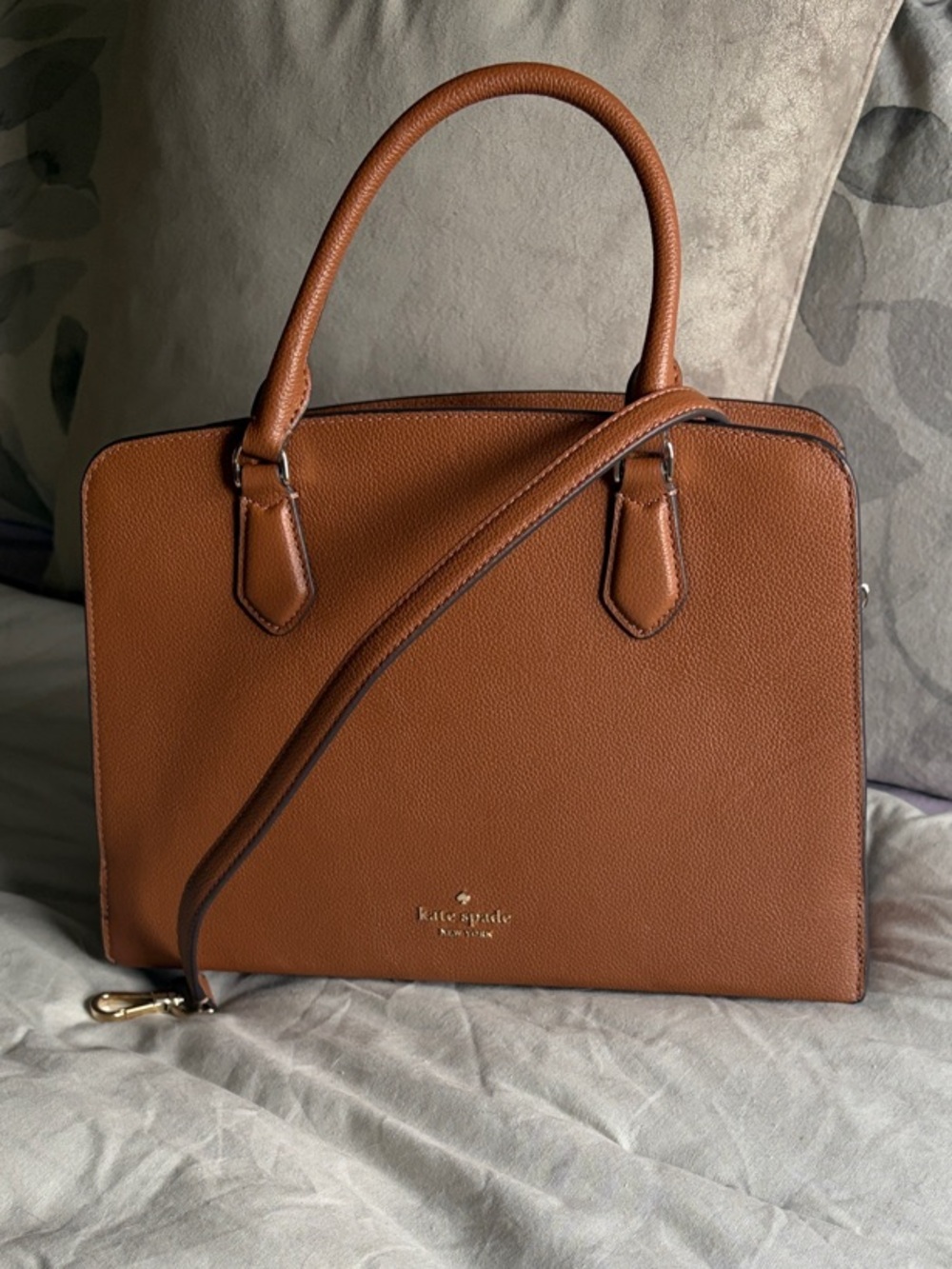NWT Kate Spade, Addie, satchel warm brown with shoulder strap.
